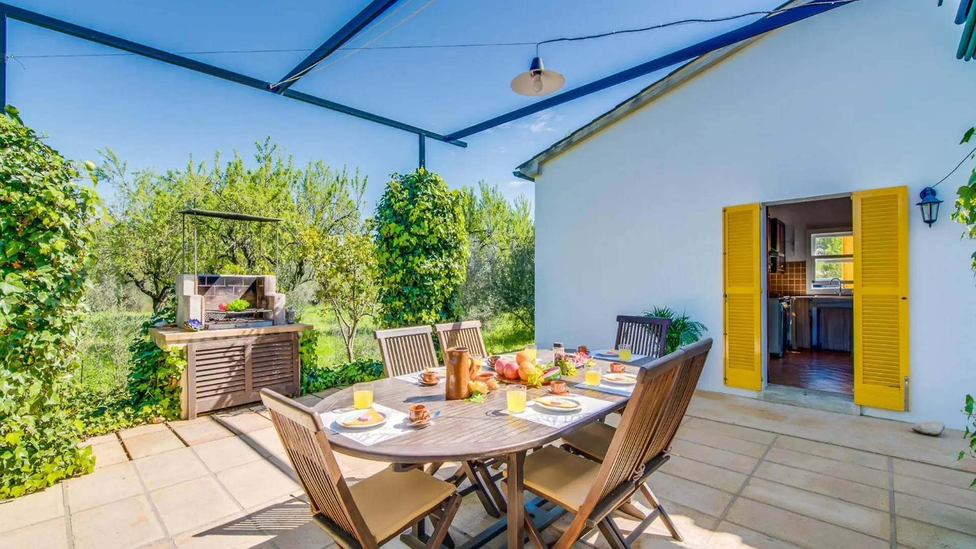 Holiday Home In Inca With Pool & Mountain Views  Selva (Mallorca)